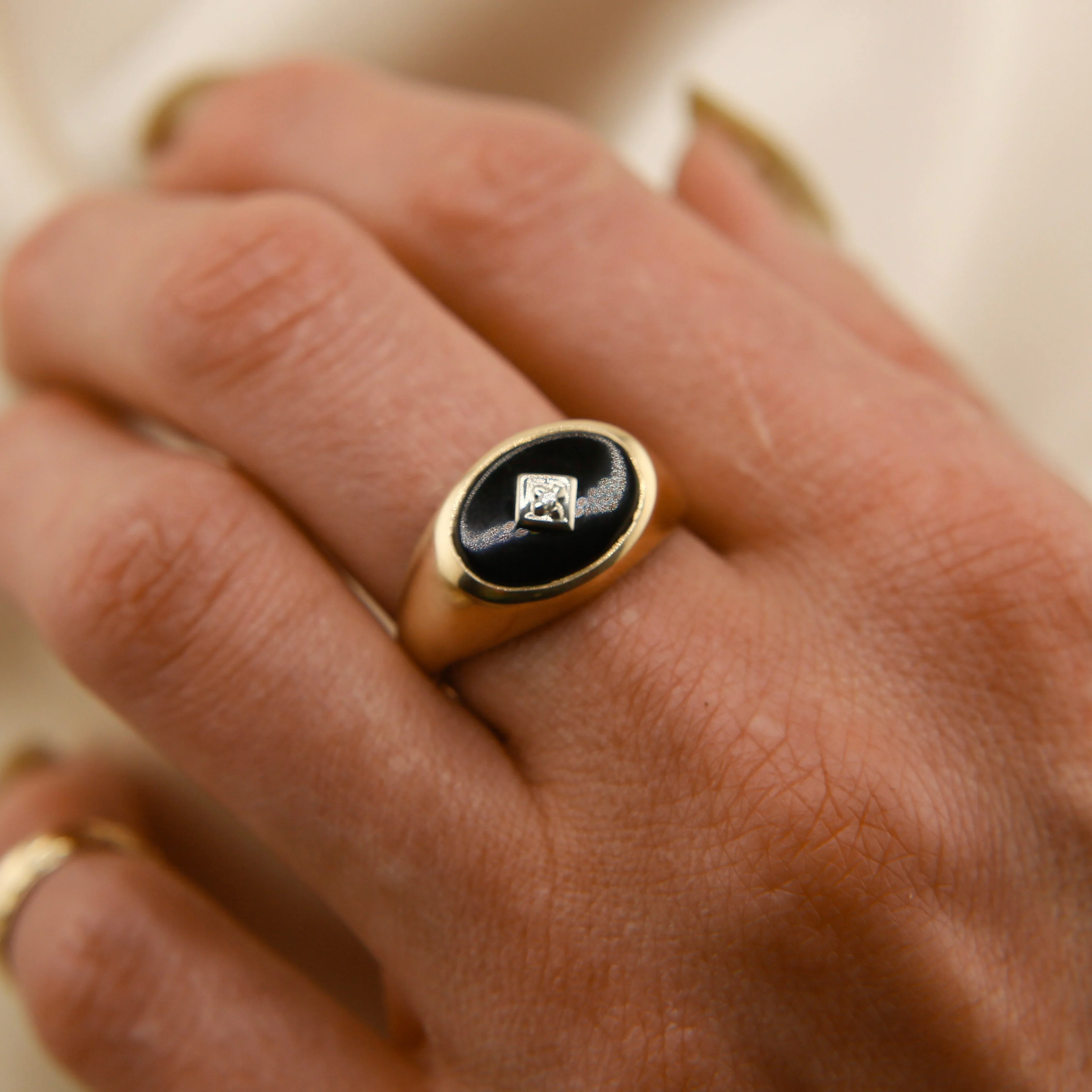 Rare & Fine Jewelry